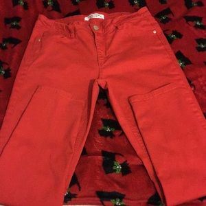 Red skinny jeans